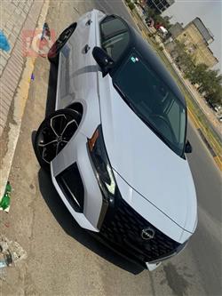 نيسان ألتيما